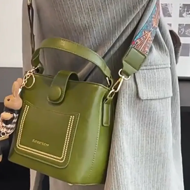 PINK·LAND PU Bucket Bag, Shoulder Bag, Crossbody Bag Women's Caramel/Red Brown/Black/Green-10