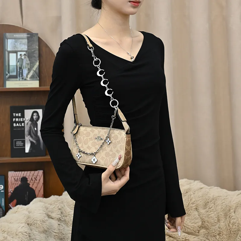 Lan Bao Fan Metal Alloy Bag Strap Women's Silver-2