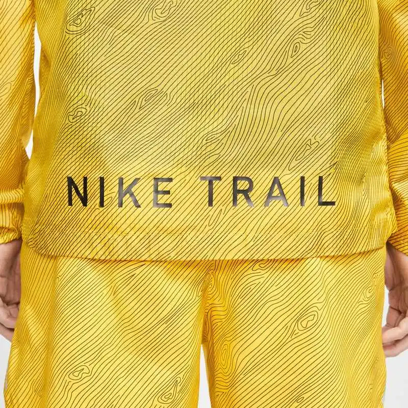 Nike Sun Protection Clothing Men Yellow-4