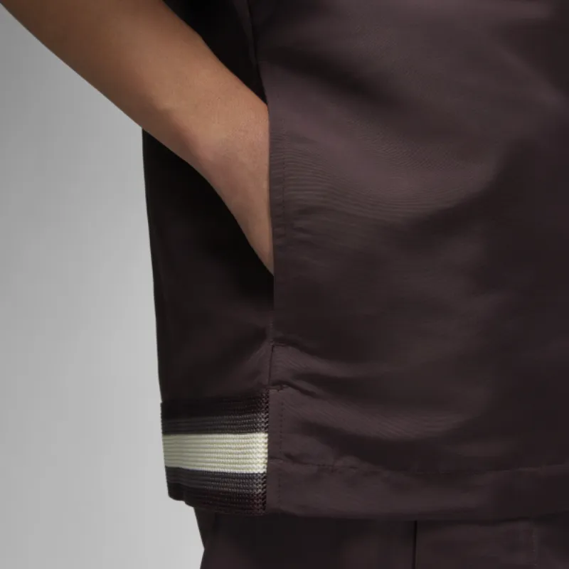 シャツ Jordan x A Ma Maniere Satin Button Up Shirt Black - Asia Jordan x A Ma Maniere Warm Up Shirt (Asia Sizing) Mahogany