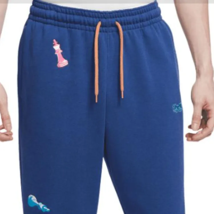 Nike LeBron James Fleece Standard Fit Pants-2