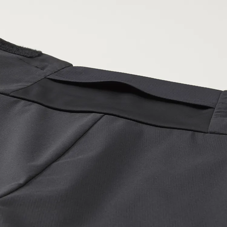 DESCENTE RUNNING D-SLIP LINE Casual Shorts Men's Black-2