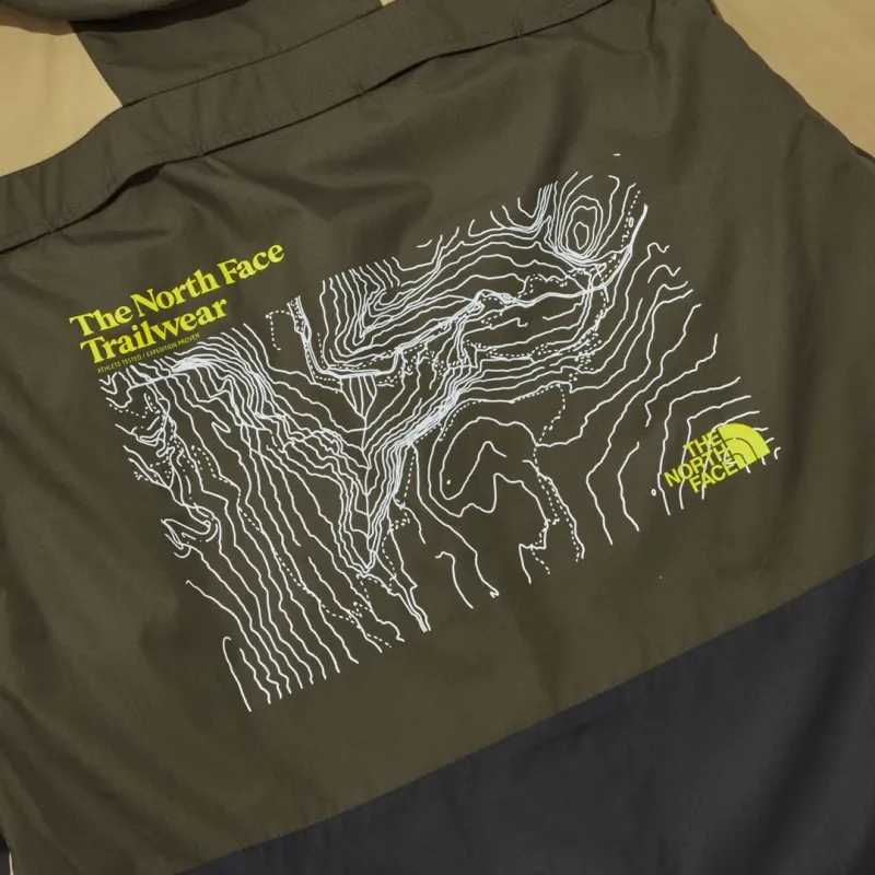 THE NORTH FACE Jackets Men Earth Yellow-4