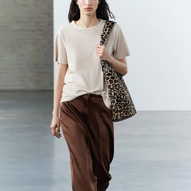 ZARA T-Shirt Women's Light Beige-2