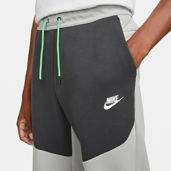 Nike Sportswear Tech Fleece Joggers-4
