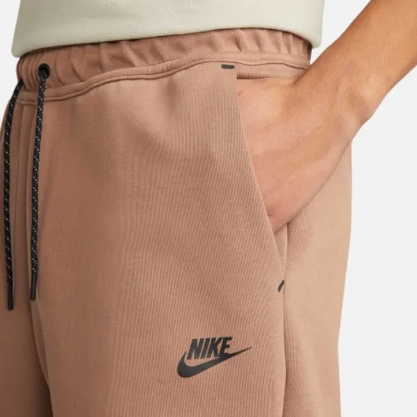 Nike Casual Shorts Men Brown-4