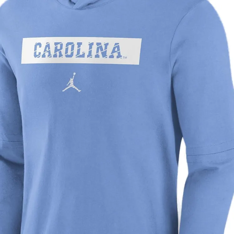 Jordan North Carolina Tar Heels Sideline Men's Jordan Dri FIT College Long Sleeve Hooded Top-2