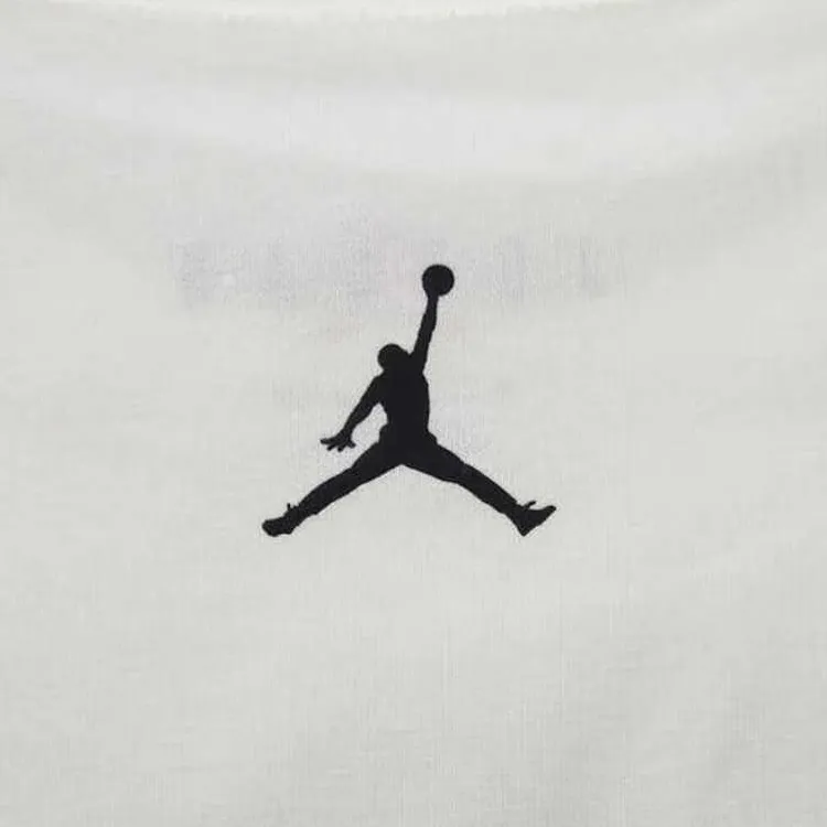 Nike Women's Oversized Short Sleeve Graphic T Shirt-2