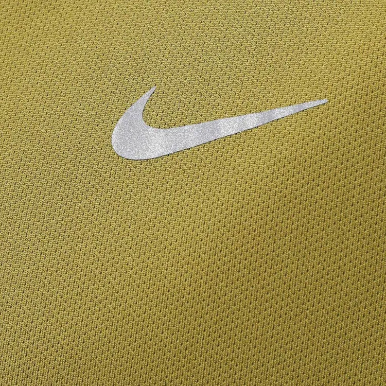 Nike Clothing T Shirts Men Olive Green-3