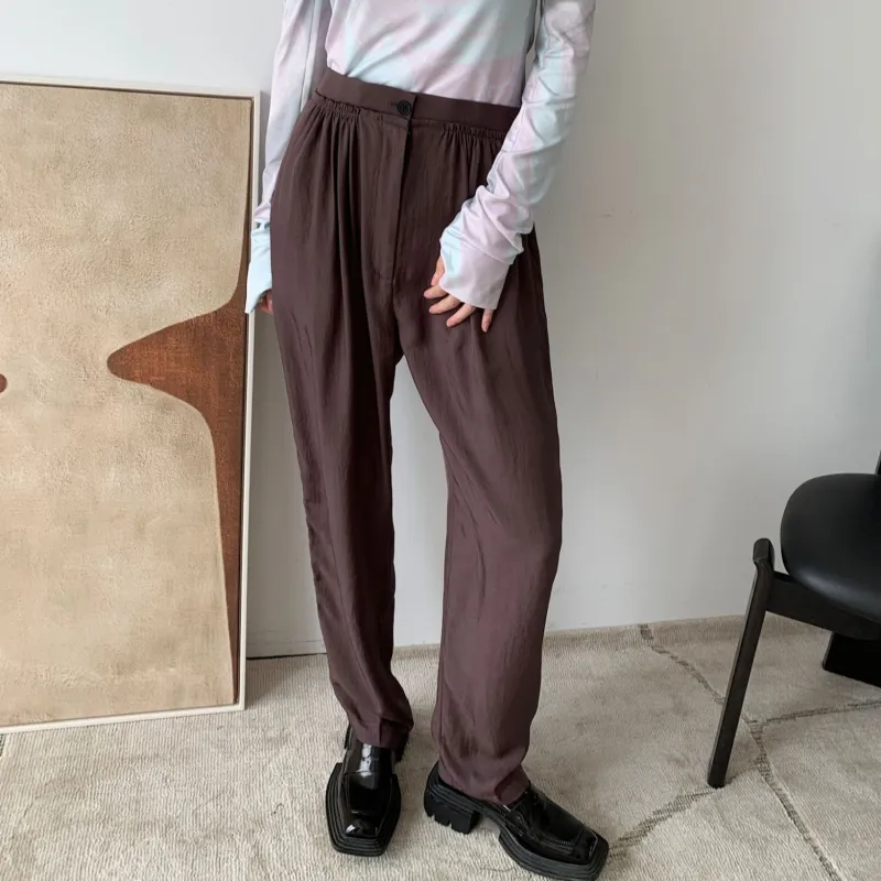 RODERIC WONG Casual Pants Women's Dark Red-1
