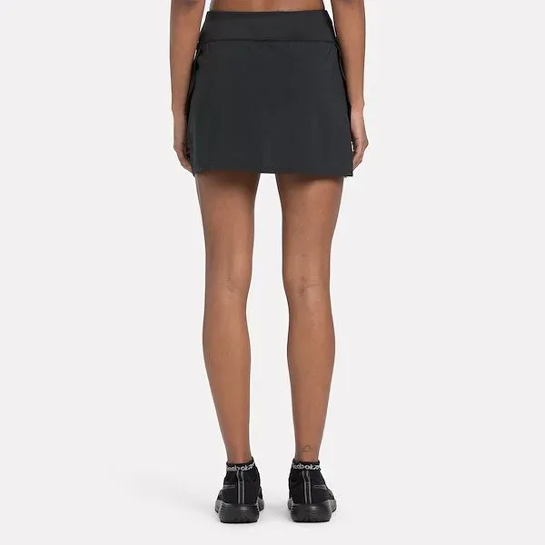 Reebok ID Train Casual Short Skirts Women's Midnight Black-2