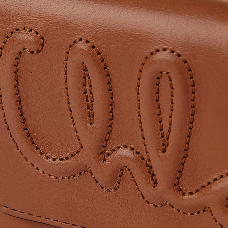 Chloe Shiny Leather Wallet Trumpets Women's Clay Brown-4