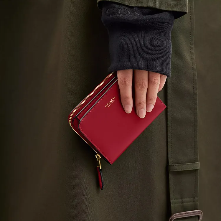 COACH Delicate Calfskin Wallet Women's Ruby-3