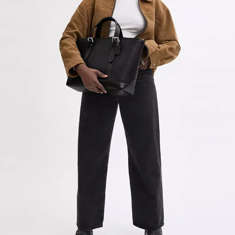 COACH Litchi Grain Leather Shoulder Bag, Crossbody Bag, Handbag Tubas Unisex Black-5