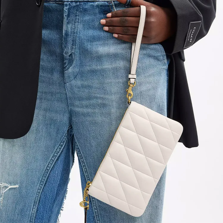 COACH Pillow Nappa Leather Clutch Small Size Women's White-4