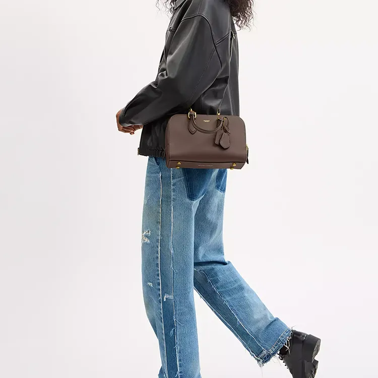 COACH Bowery Tanned Leather Shoulder Bag, Crossbody Bag, Handbag Medium Size Women's Brass With Dark Color Gemstone-3