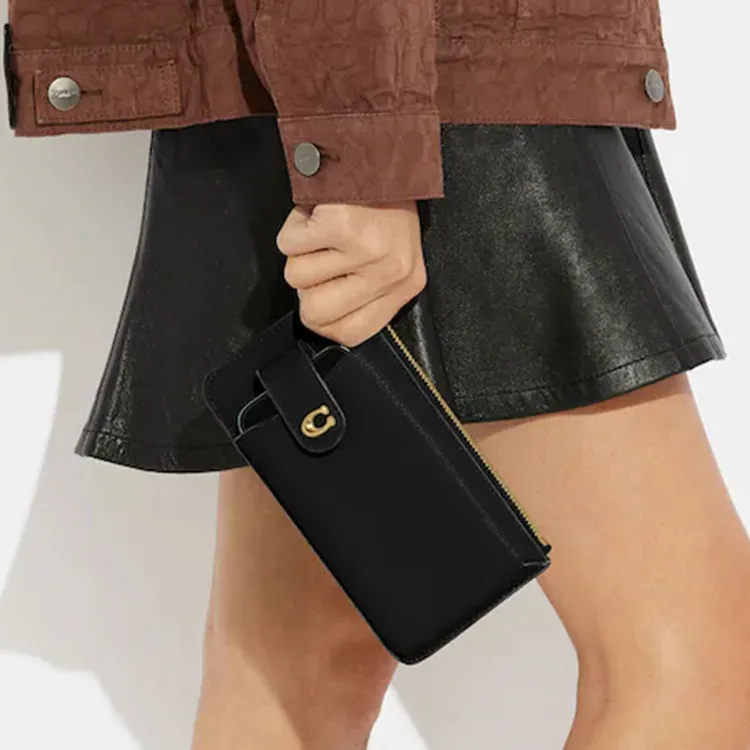 COACH Grained Calfskin Cell Phone Pouch Wallet Women's Black-4