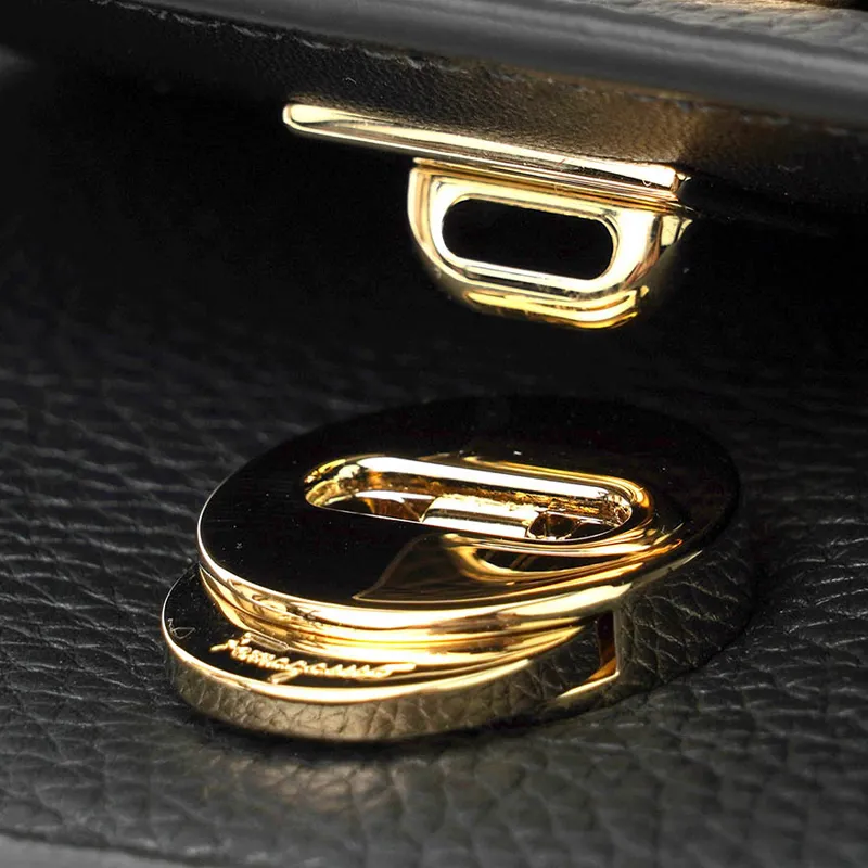 Ferragamo Vara Bow Crossbody Black-4