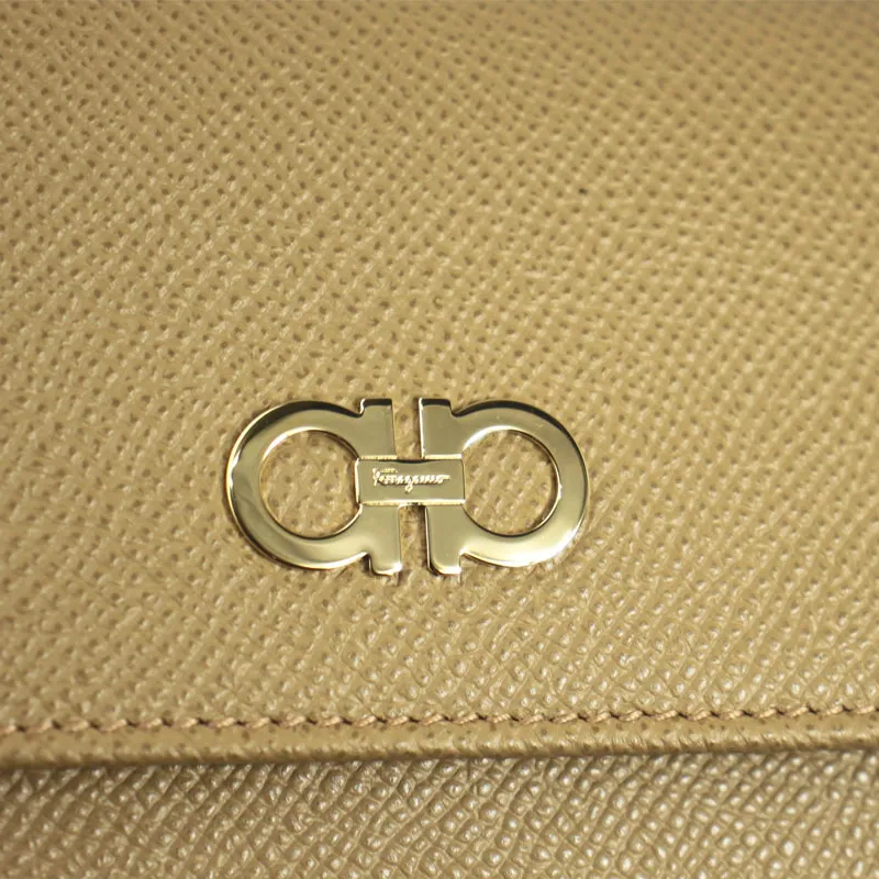 FERRAGAMO GANCINI Leather Wallet Women's Camel-5