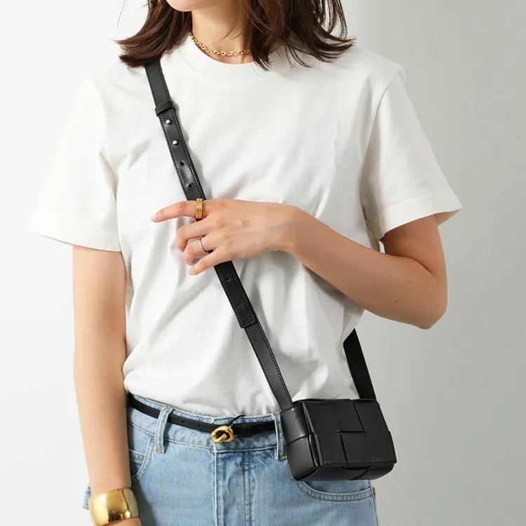 Bottega Veneta Cassette Micro Shoulder Bag-11