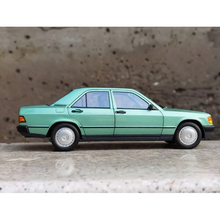 NOREV Mercedes Benz Class C 1984 190E 2.0 No Tail, Lacquered Metal Assembled Models Green-3