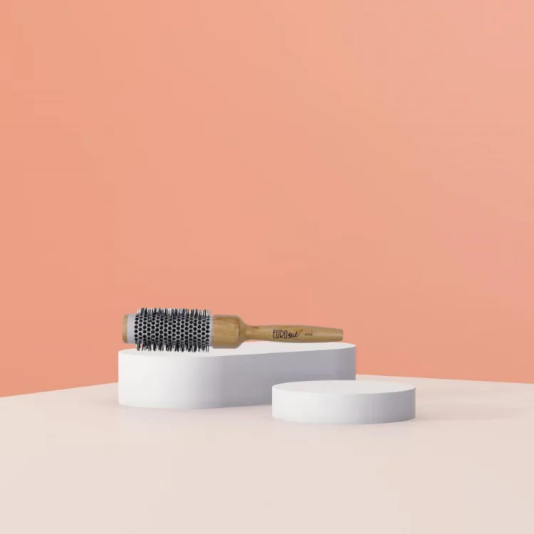 EUROSTIL Wooden Handle Hot Ceramic Comb Hair Care 1 Pack-2