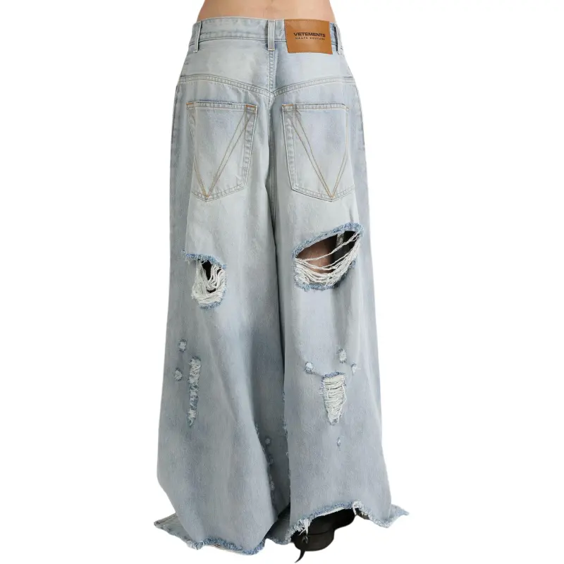 Vetements Ripped Big Shape Jeans-0