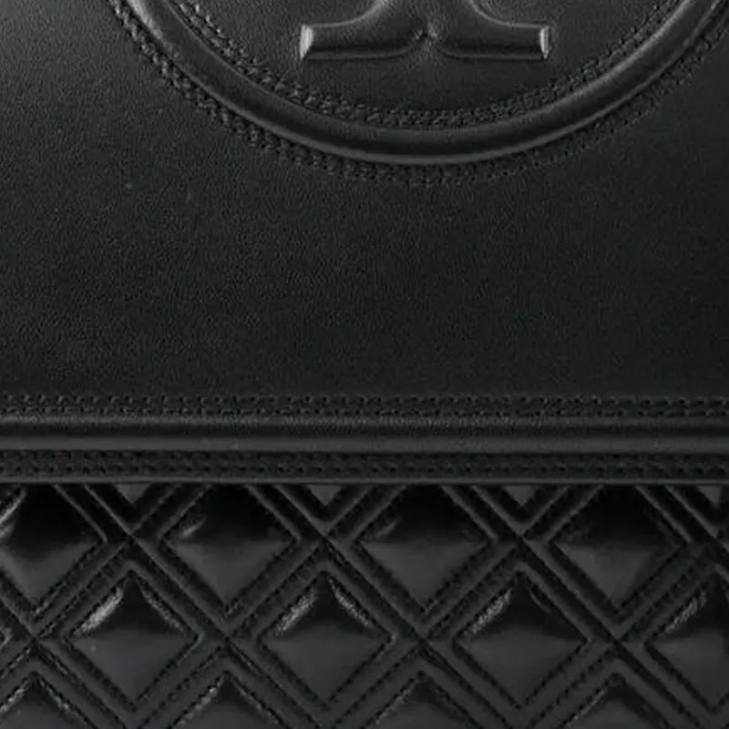 TORY BURCH Fleming Chain Wallet Black-4