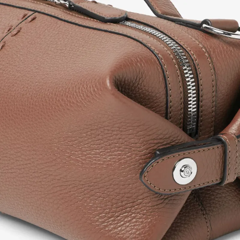 FENDI Selleria Leather Handbag Small Size Men's Brown-5