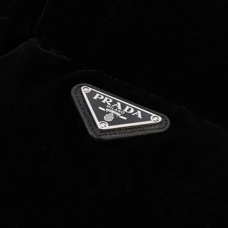PRADA Logo-Plaque Quilted Cropped Gilet-7
