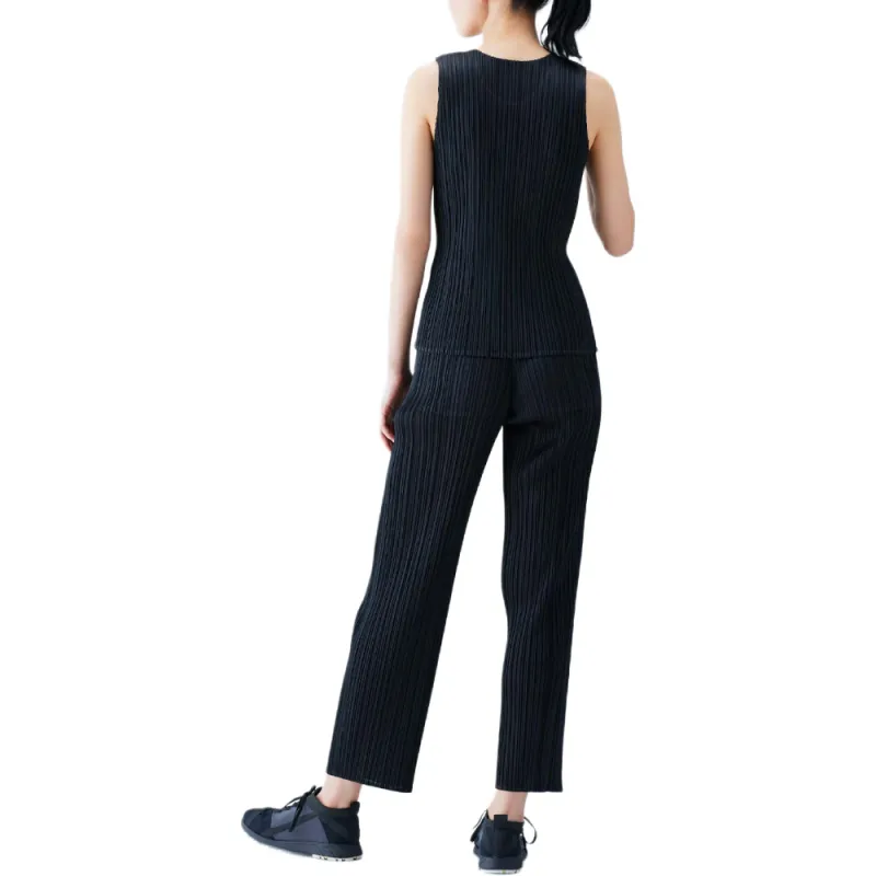 PLEATS PLEASE ISSEY MIYAKE Casual Pants Unisex Black-3