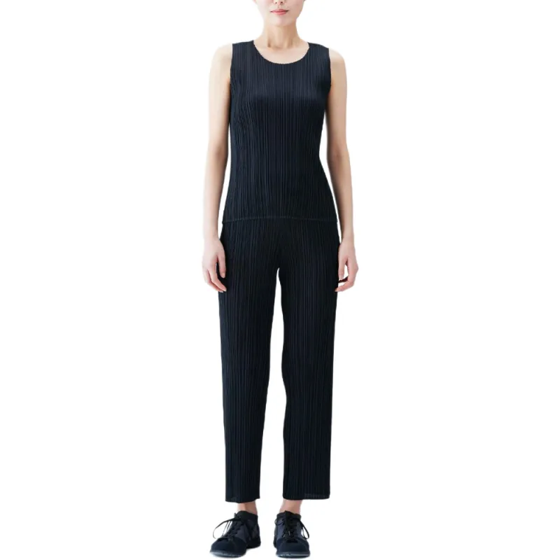 PLEATS PLEASE ISSEY MIYAKE Casual Pants Unisex Black-2