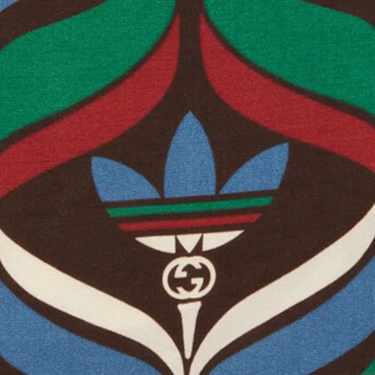 GUCCI X Adidas Trefoil Print Shorts-4