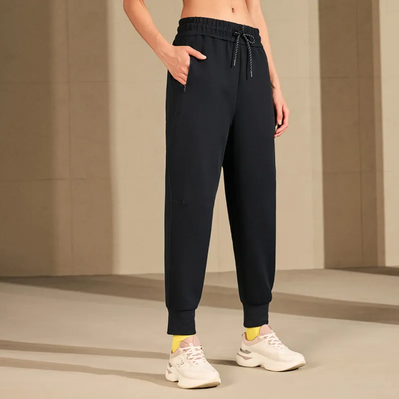 XTEP Variety Training Collection Knitted Sweatpants Women's Jet Black-1