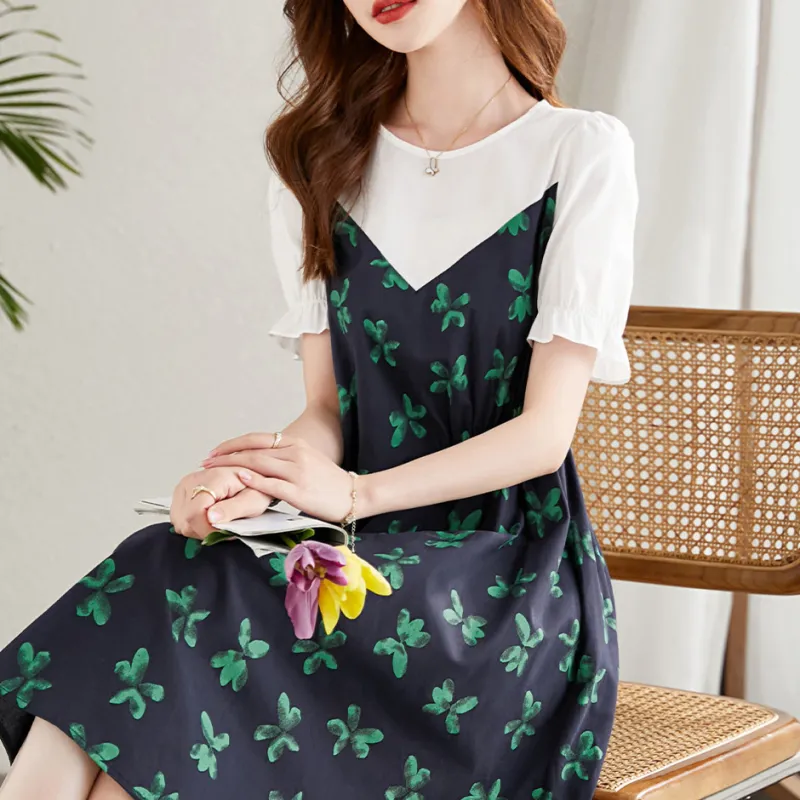 Mo Han Yi Mei Short Sleeved Dress Women's Navy Blue & White-3