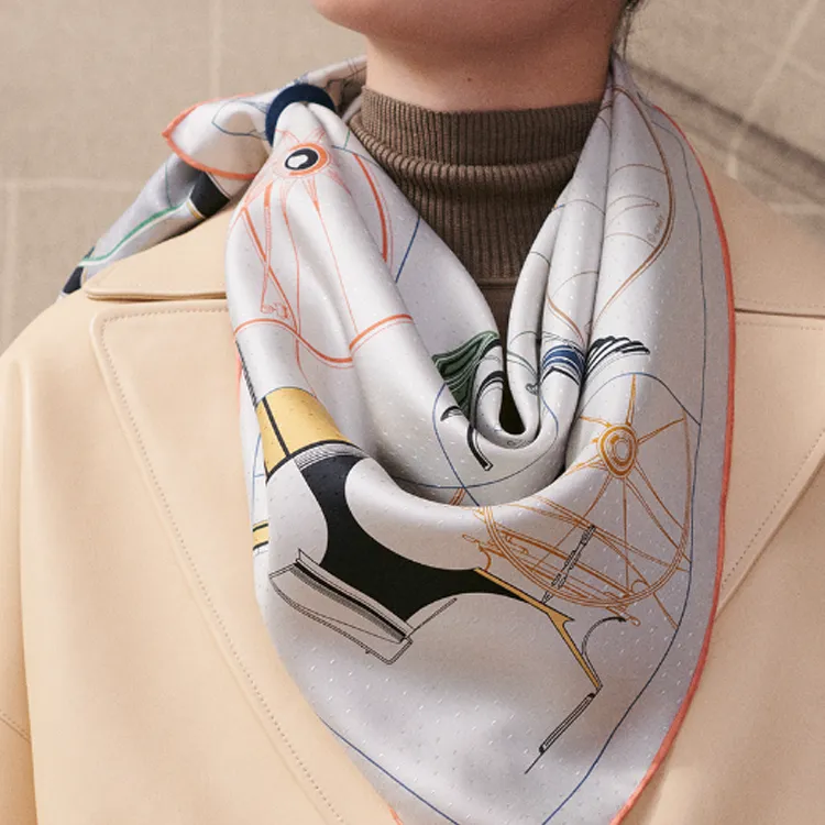 HERMES Silk Silk Scarves Women's Beige-3