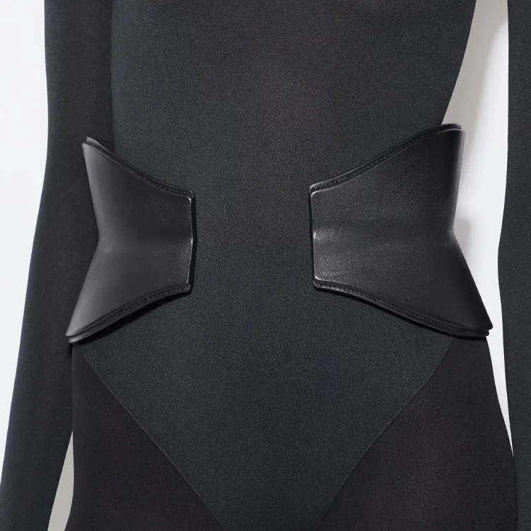 Alaia Large Flex Bustier Belt-2