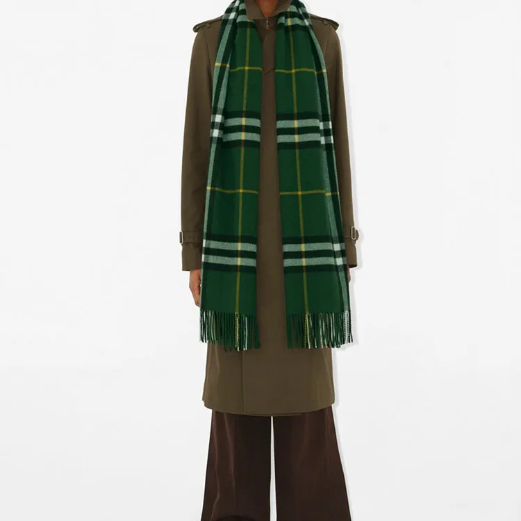 Burberry Check print Fringed Cashmere Scarf-2