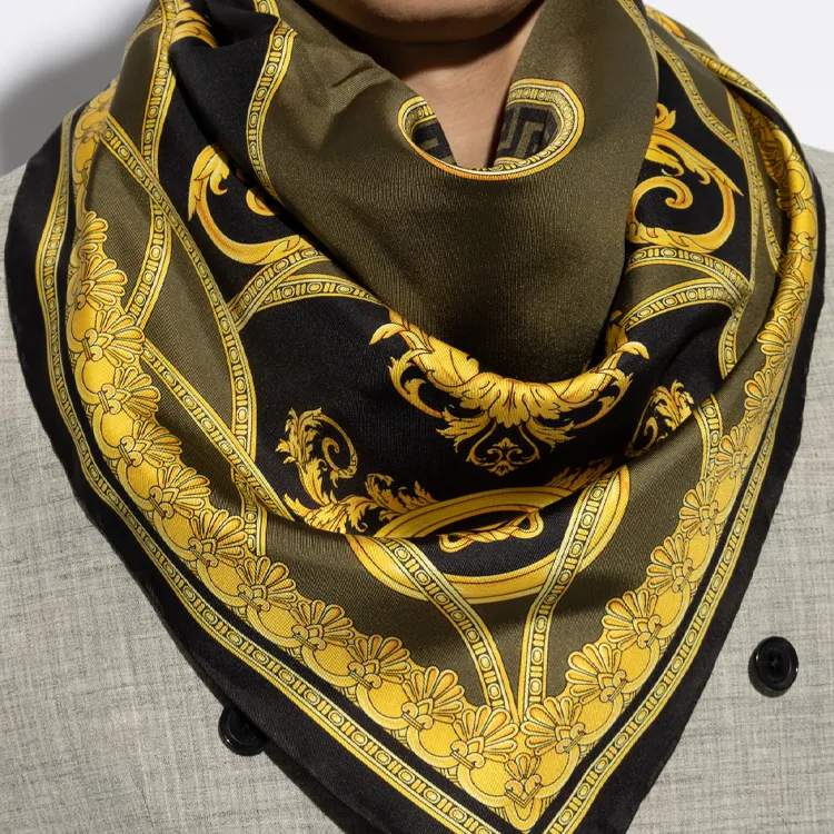 VERSACE La Coupe Des Dieux Logo Printed Foulard-2