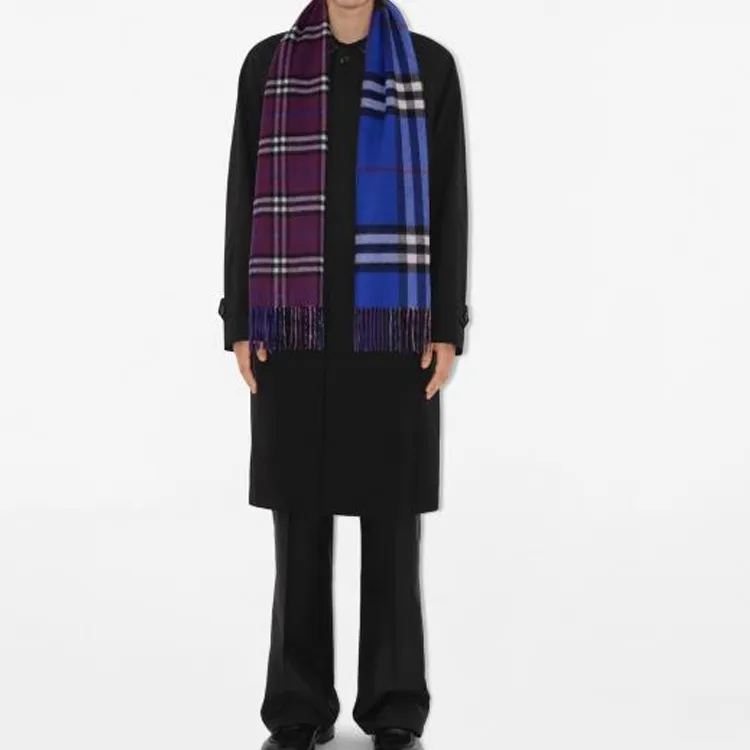 Burberry Reversible Checked Cashmere Scarf-3