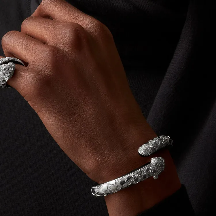 CARTIER 18K White Gold Onyx Emerald Diamond Bangles Unisex Silver-3