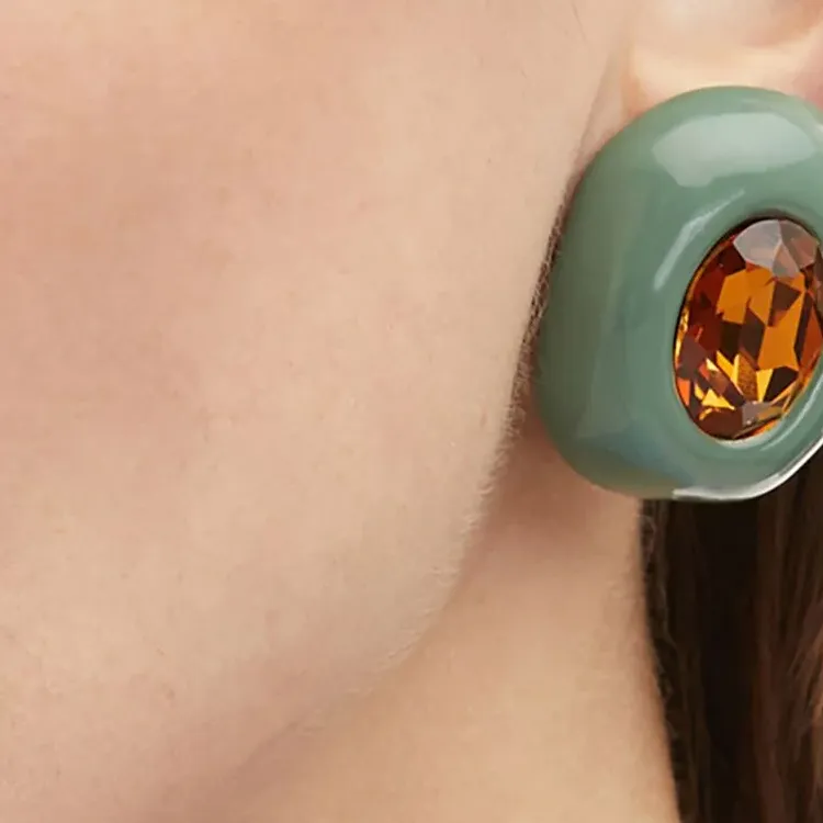 Oscar De La Renta Asymmetric Enamel Clip on Earrings-2