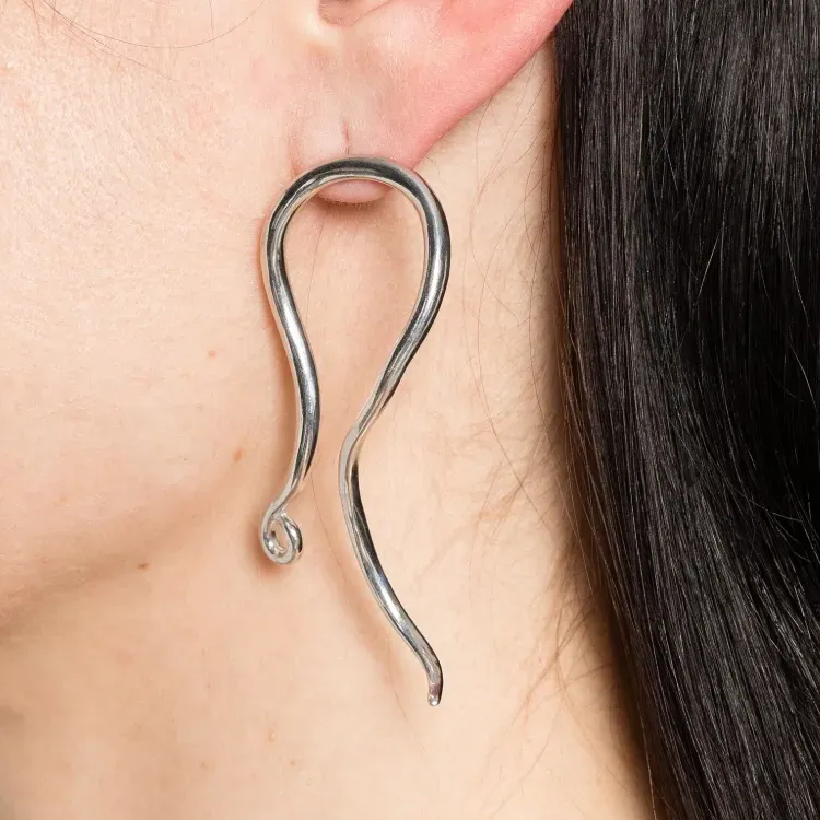 BEATRIZ PALACIOS Hook L Earrings-2