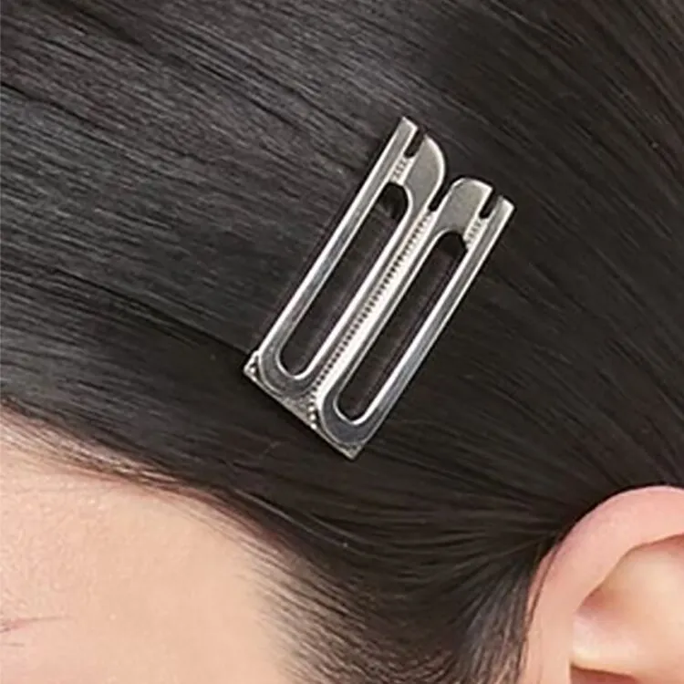 Victoria Beckham Logo Hairclip-2