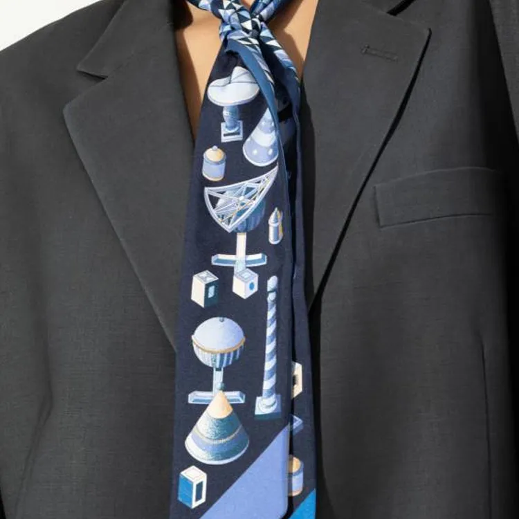 Ferragamo Graphic Printed Scarf-1