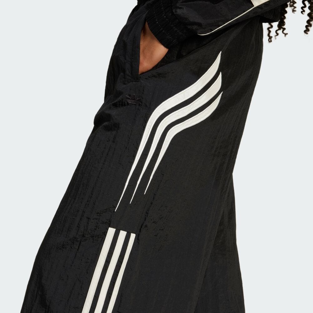 【ADIDAS】Atlanta Cutline Track Pants - Beige / IY9240 CLOTHING - Atlanta Cut Line Nylon Track Pants - Beige