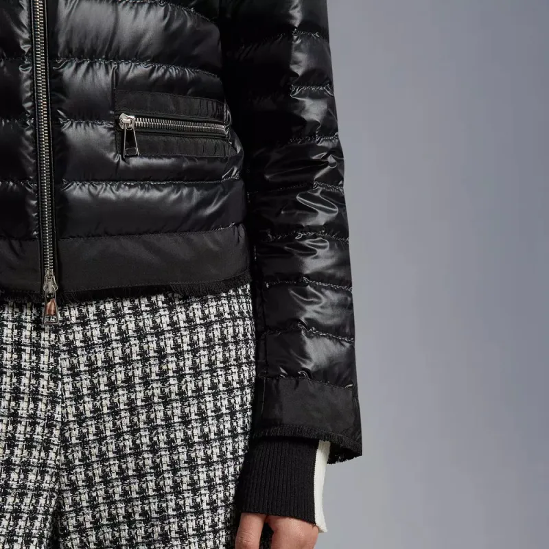 Moncler Down Jackets Women's Black-3