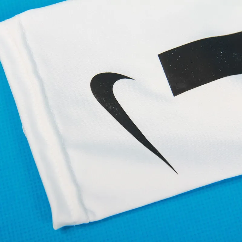 Nike Arm Guards-4