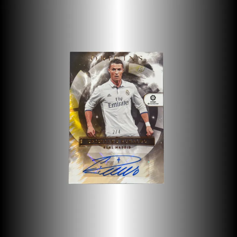PANINI Ronaldo 22-23 Real Madrid 2/4 Series Signature Player Card Card Quality Guaranteed Sports Cards 1 Piece-2