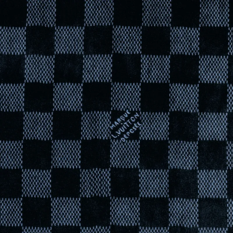 LOUIS VUITTON Silk Blend VeLOUIS VUITTONet Long Sleeved Evening Overshirt-4